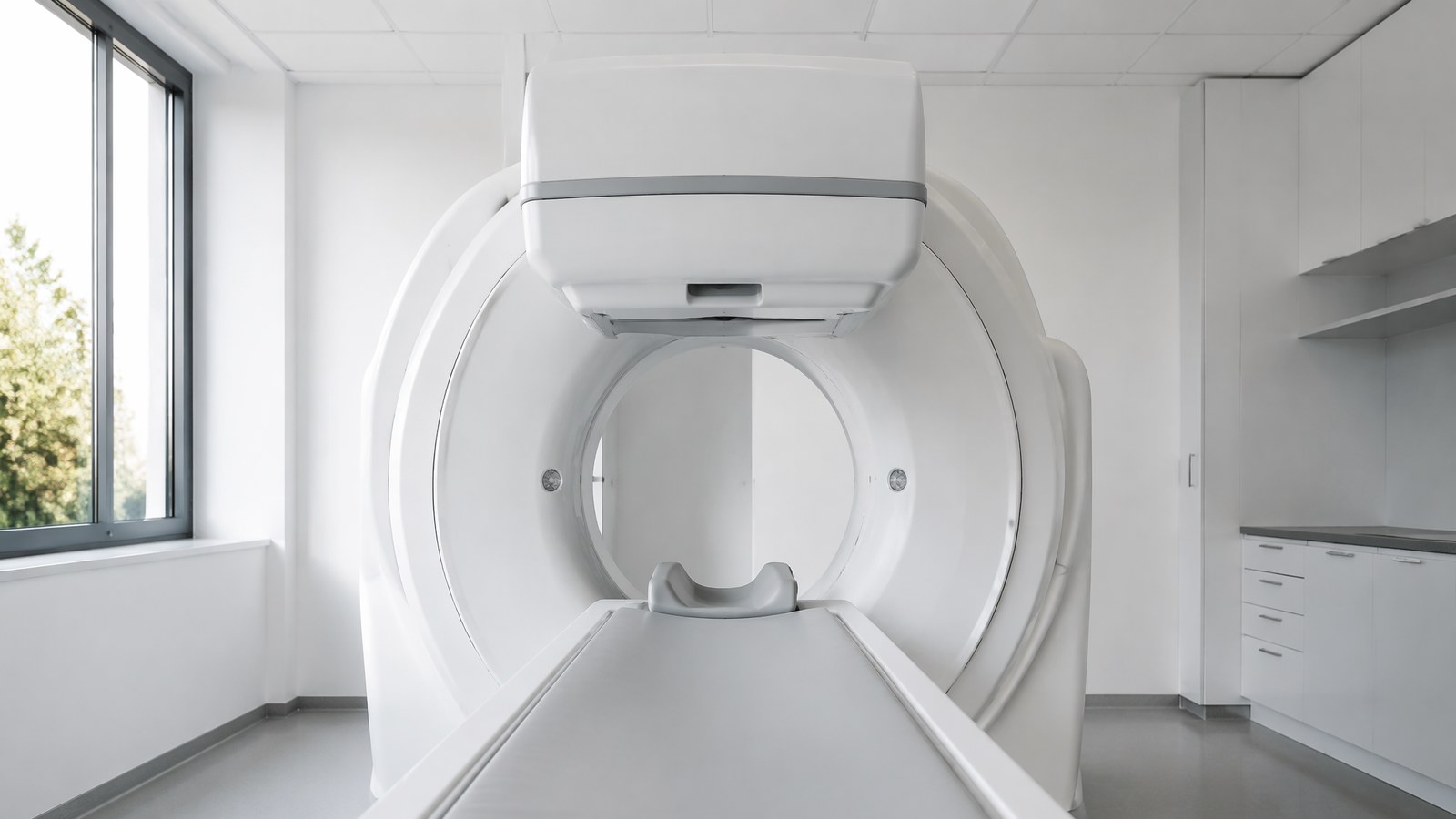 Modern SPECT-CT gamma camera